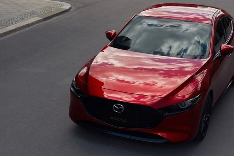 Review Mazda 3 Hatchback: Mobil Stylish Favorit Anak Muda dengan Performa Premium