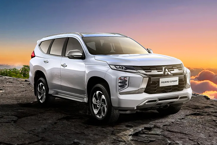 Review Mitsubishi Pajero Sport Dakar Ultimate 4×4 AT 2026, SUV Diesel Premium Tangguh